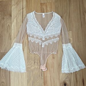 Victoria’s Secret Lingerie Long Sleeve Bell Sleeve White Teddy